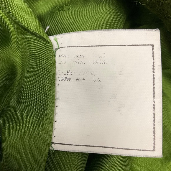 Chanel Boutique Vintage Green CC Logo Button Houndstooth Wool Skirt - Picture 5 of 7